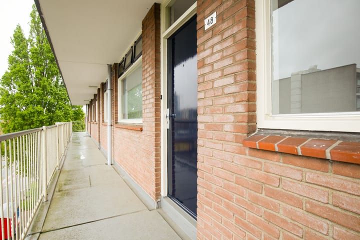 Foto 2 van Van Borselenstraat 48