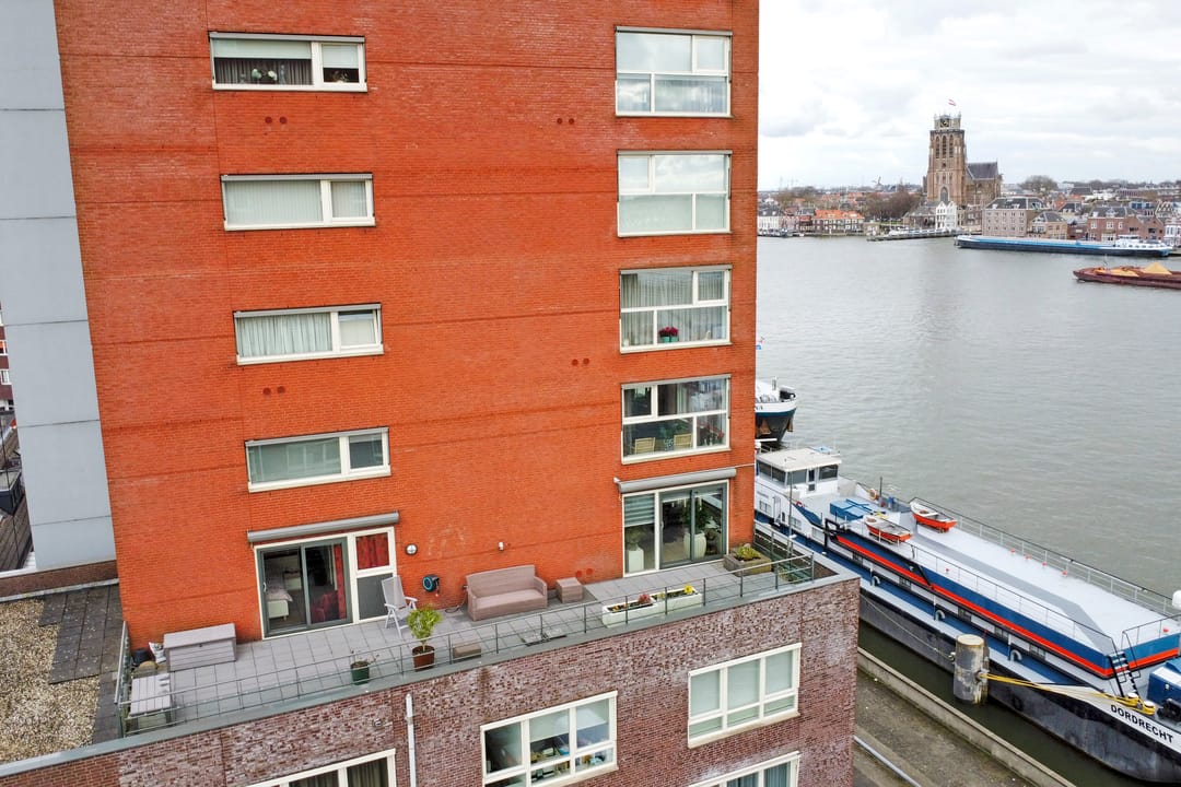 Photo 2 of Westpier 41