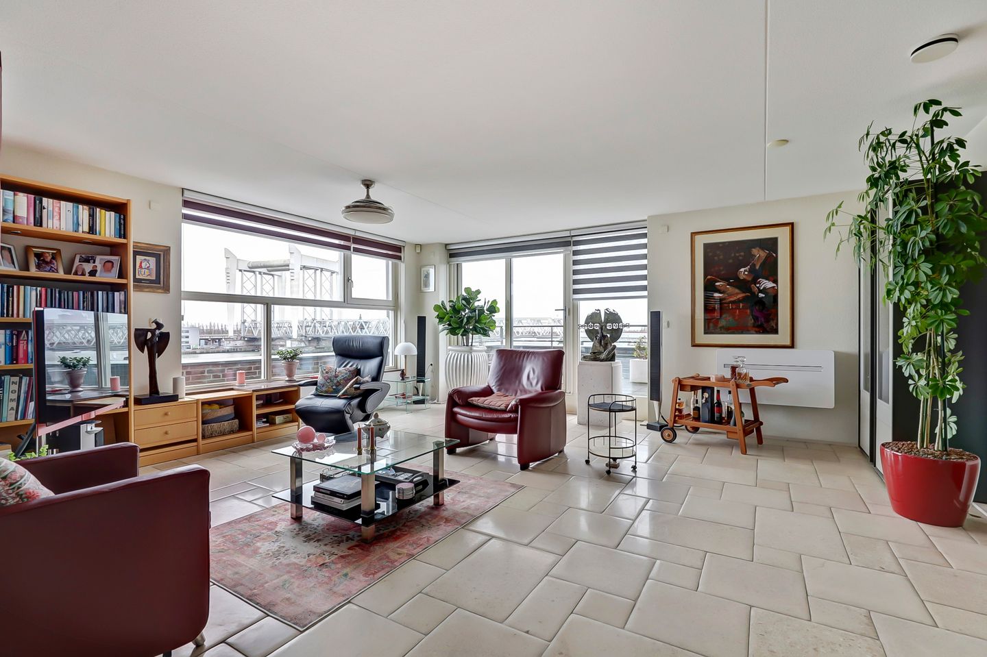 Photo 10 of Westpier 41