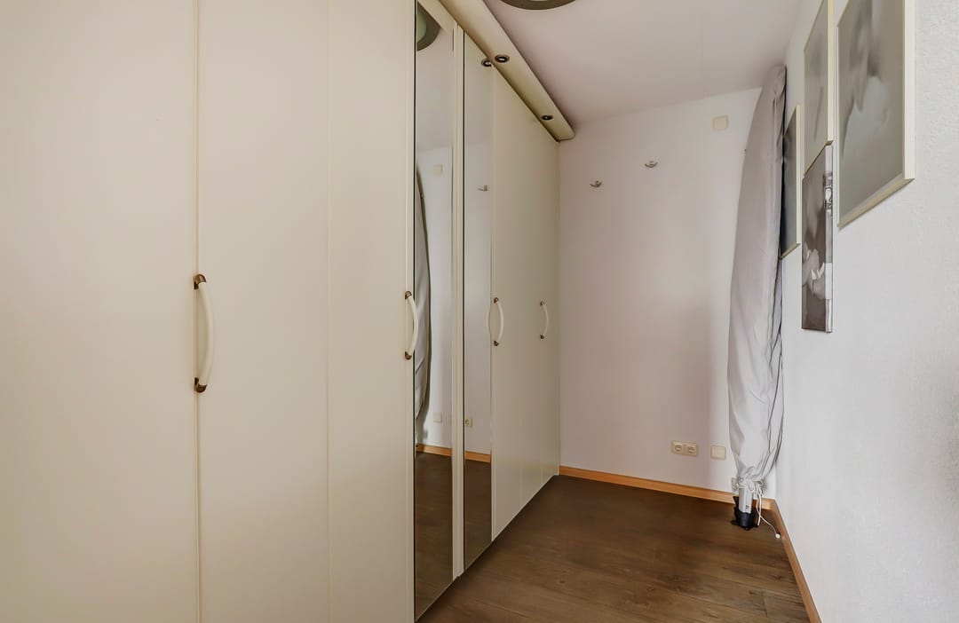 Photo 23 of Westpier 41