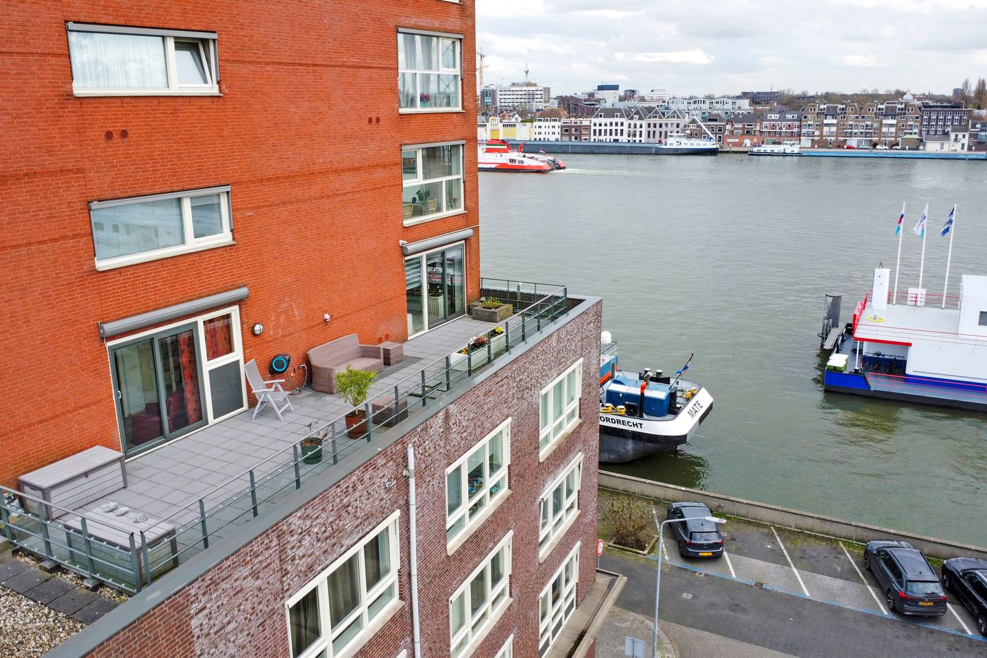 Photo 49 of Westpier 41