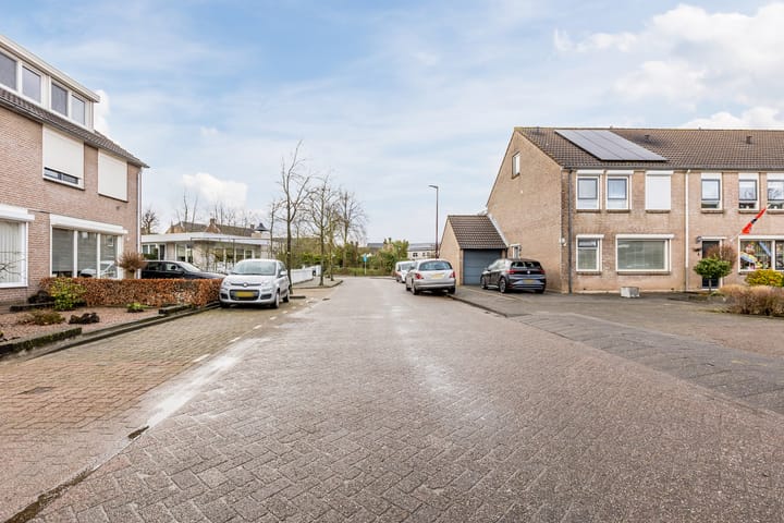 Foto 61 van Beukenlaan 85