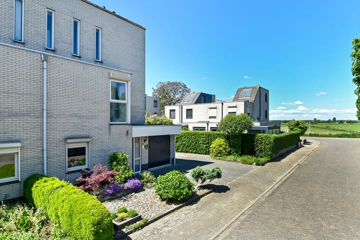 Foto 2 van Conference 7