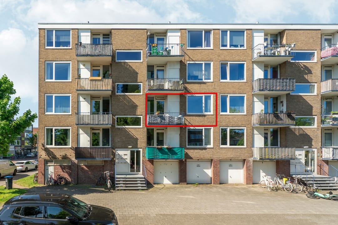 Photo 1 of Maanstraat 13