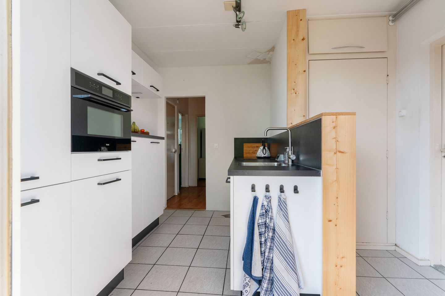 Photo 14 of Maanstraat 13