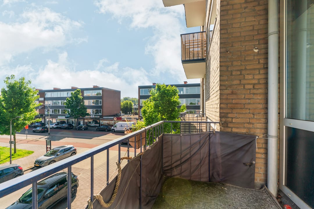 Photo 17 of Maanstraat 13