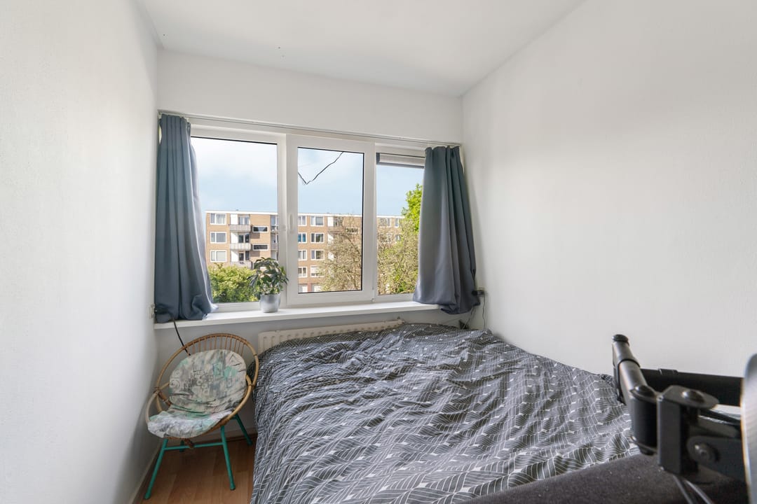 Photo 23 of Maanstraat 13