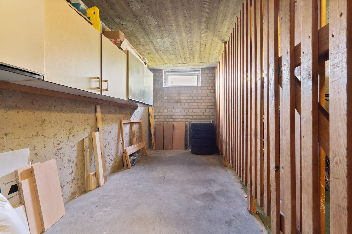 Photo 25 of Maanstraat 13