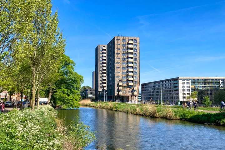 Foto 1 van Carolina MacGillavrylaan 131