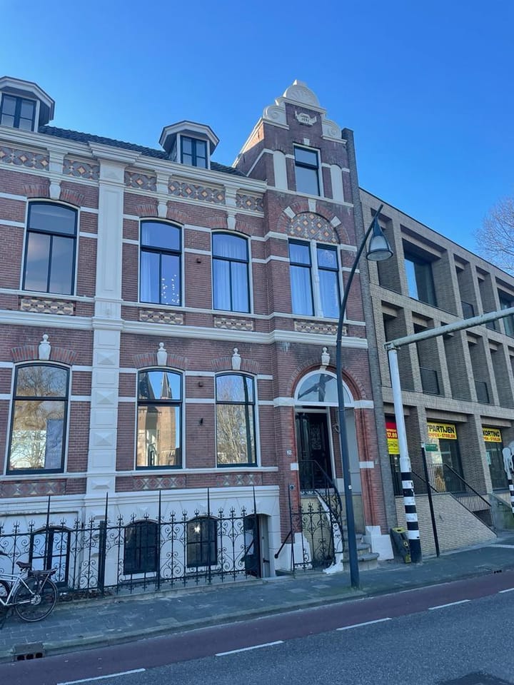 Burgemeester van Roijensingel 20-B