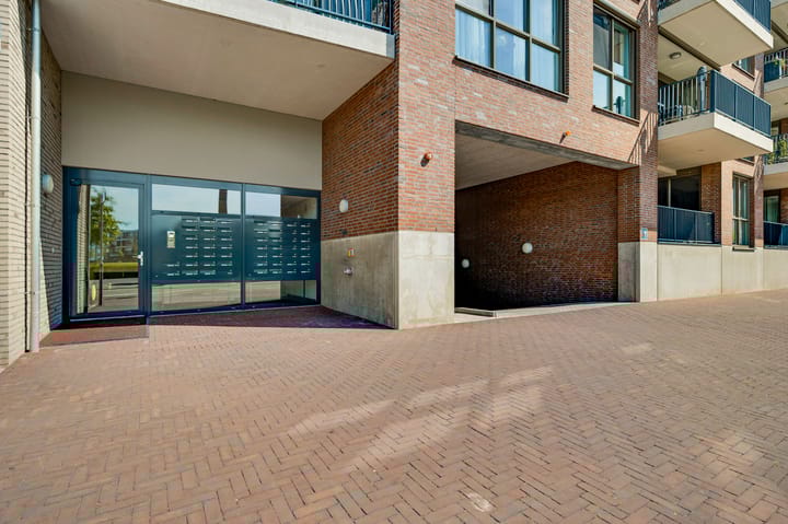 Foto 4 van Loesbleik 52