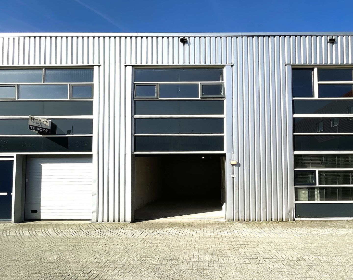 View photo 1 of Industrieweg 18-11