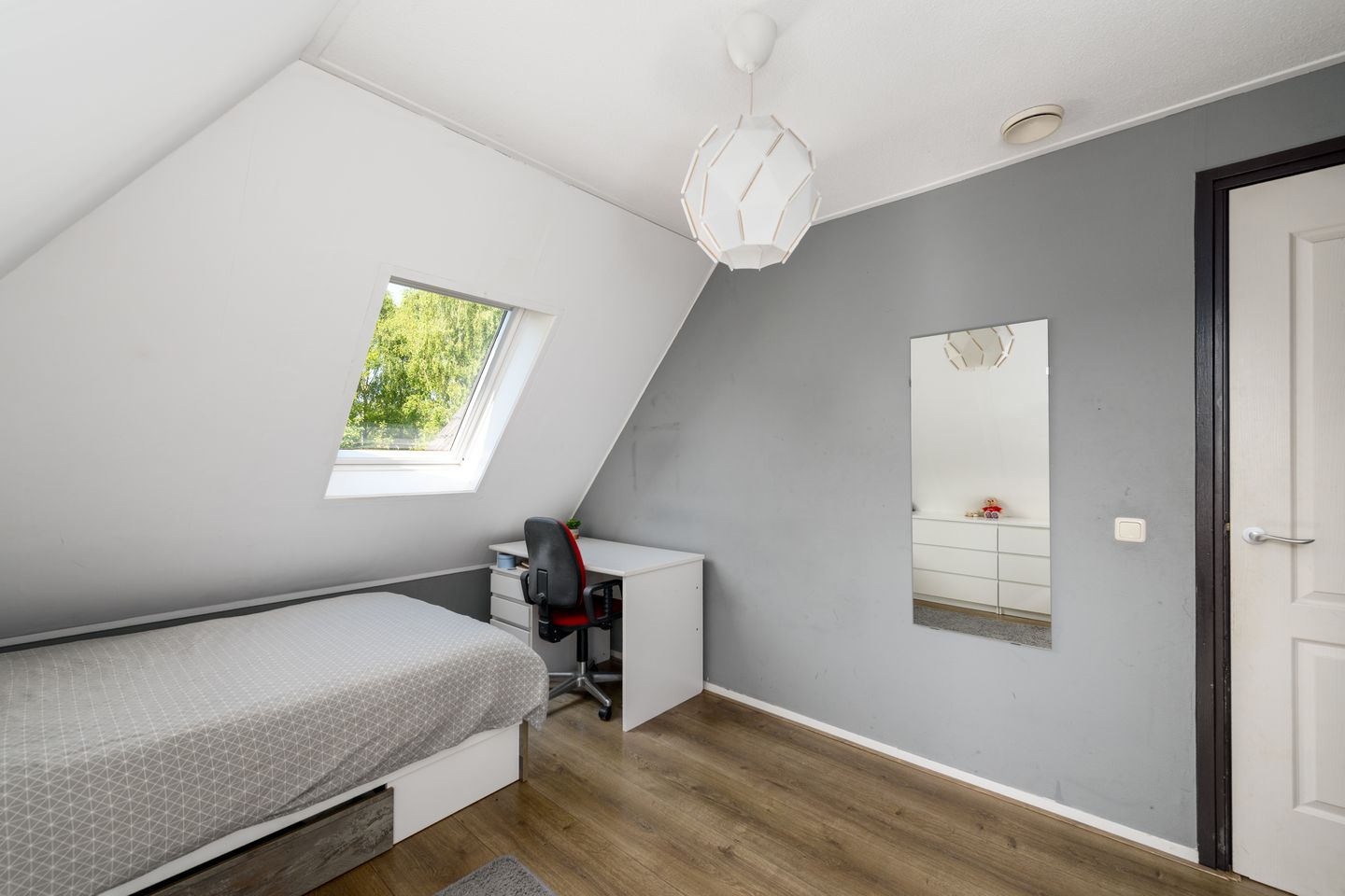 Photo 35 of Willem de Zwijgerlaan 96