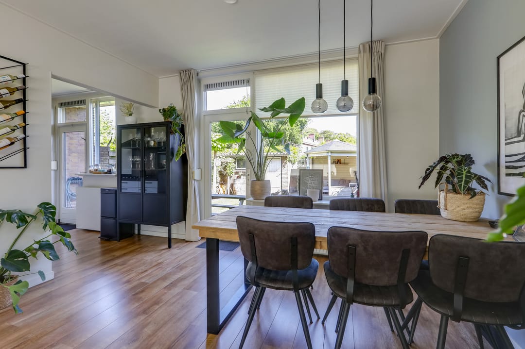 Photo 17 of Annastraat 34