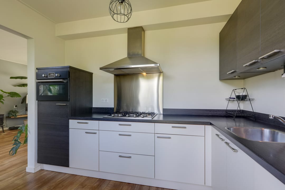 Photo 22 of Annastraat 34