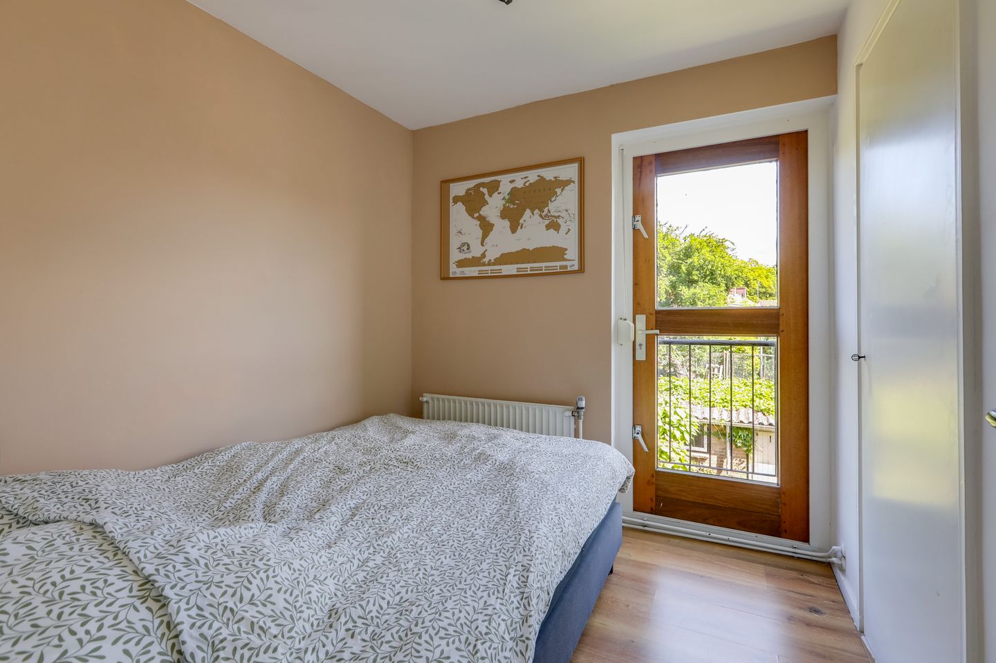 Photo 35 of Annastraat 34