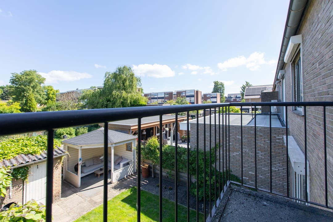 Photo 37 of Annastraat 34