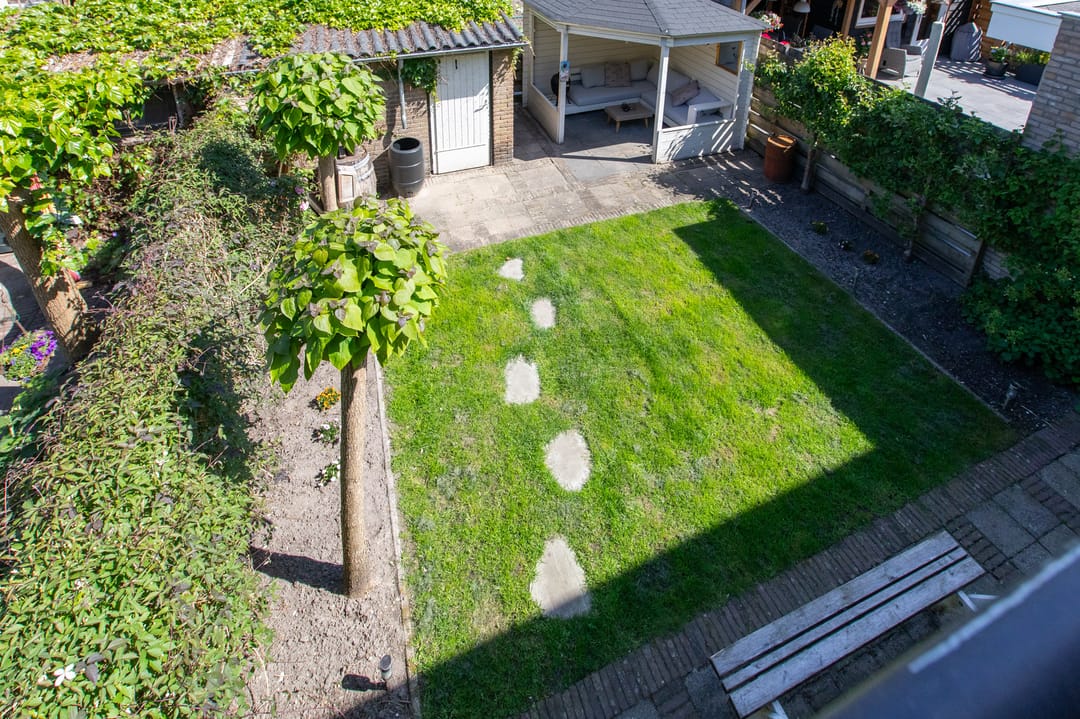 Photo 38 of Annastraat 34