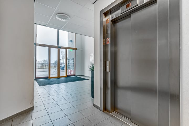 Foto 6 van Adrianastraat 50