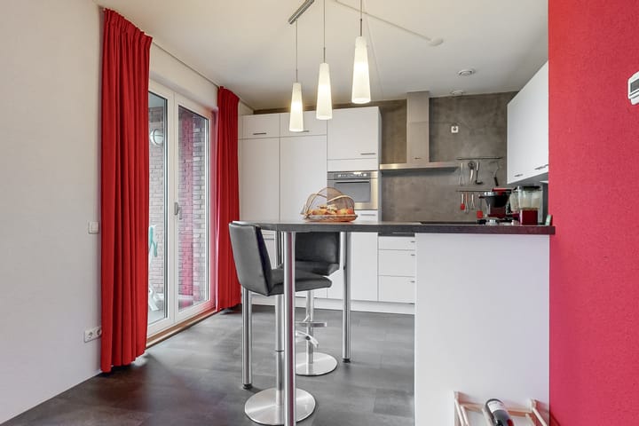 Foto 11 van Adrianastraat 50