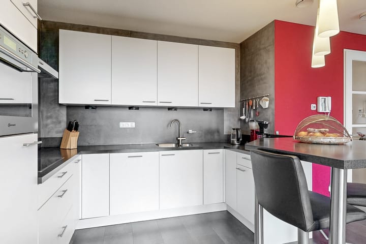 Foto 15 van Adrianastraat 50