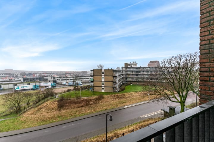 Foto 21 van Adrianastraat 50