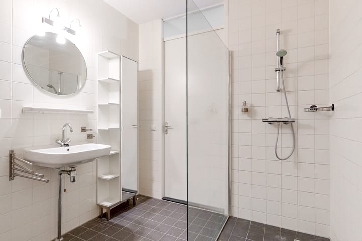 Foto 24 van Adrianastraat 50