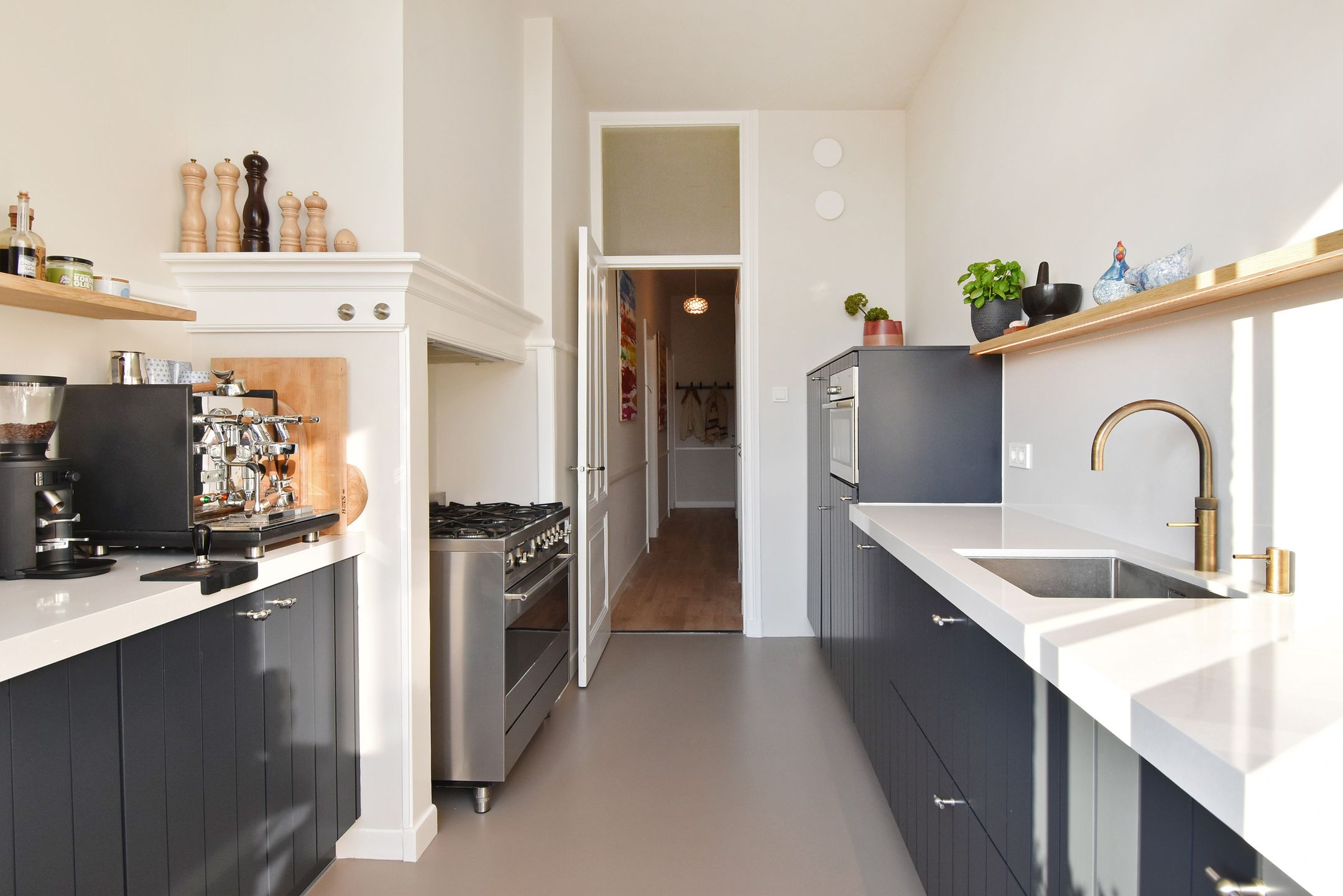 Foto 33 van Gerard Reijnststraat 60