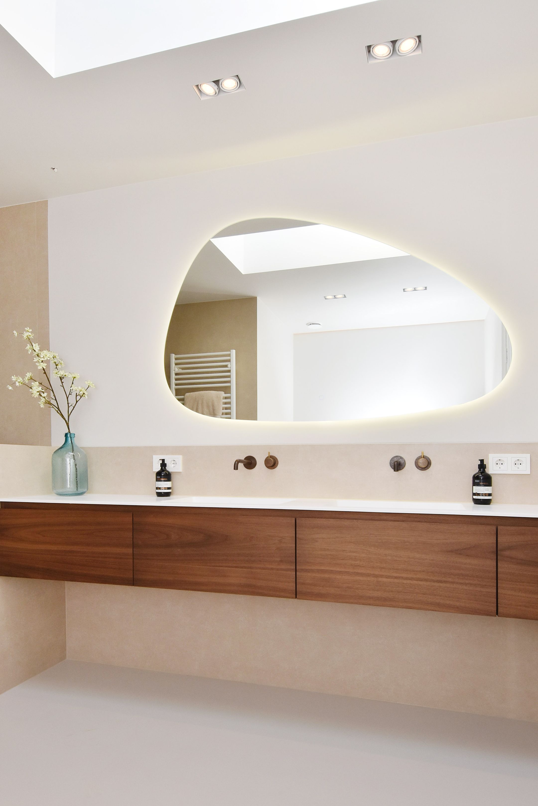 Foto 57 van Gerard Reijnststraat 60