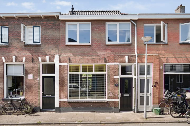 Foto 4 van Warmoesstraat 73