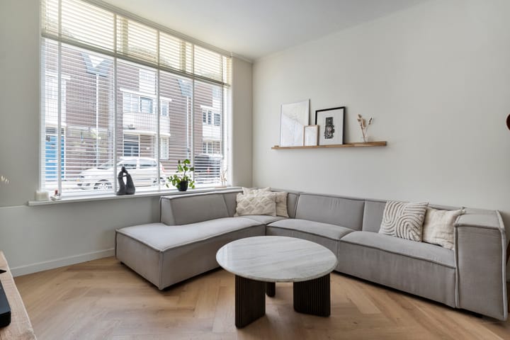 Foto 5 van Warmoesstraat 73