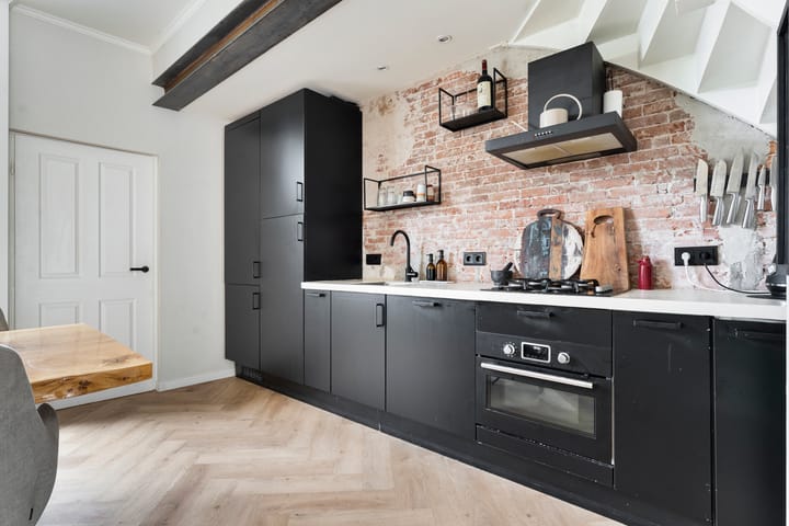 Foto 12 van Warmoesstraat 73