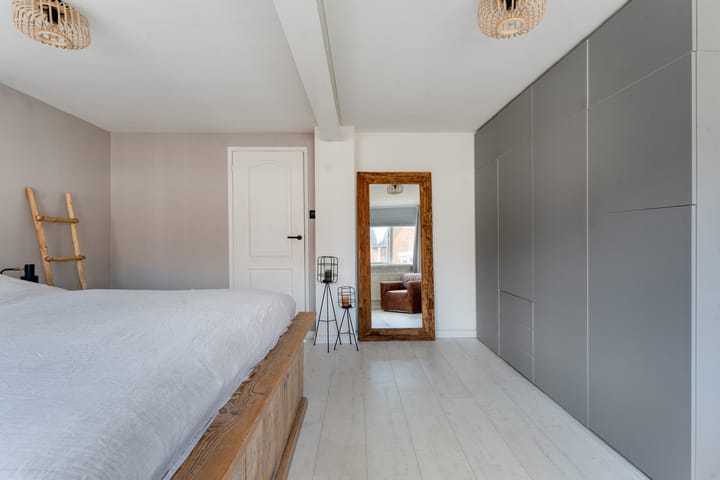 Foto 21 van Warmoesstraat 73