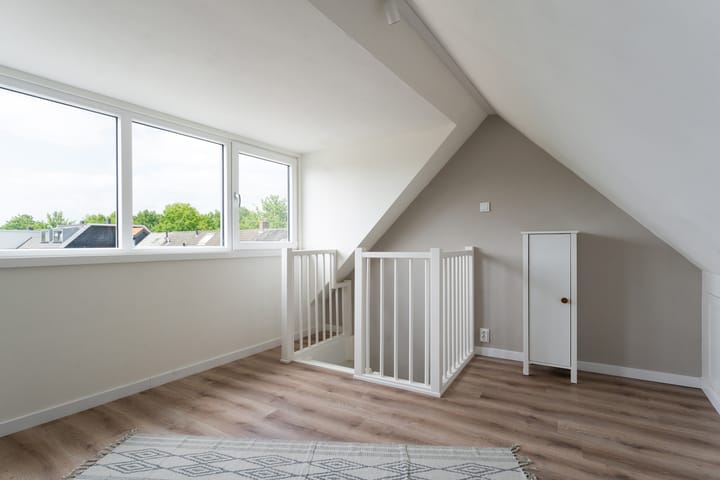 Foto 27 van Warmoesstraat 73