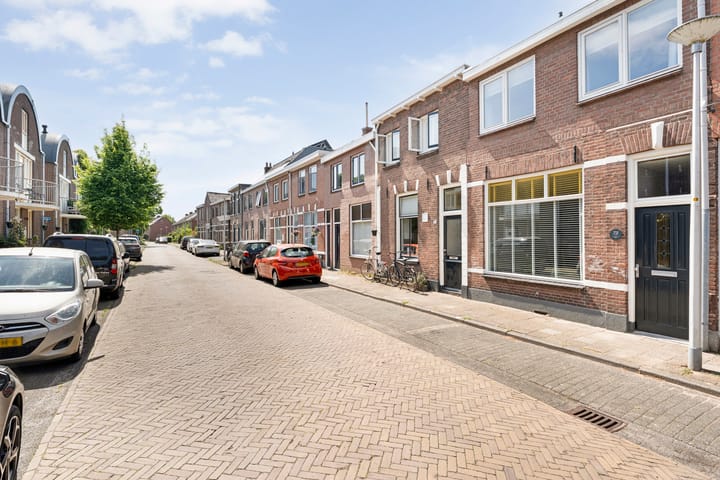 Foto 37 van Warmoesstraat 73