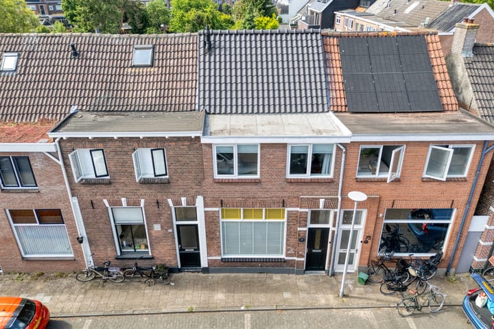 Foto 39 van Warmoesstraat 73