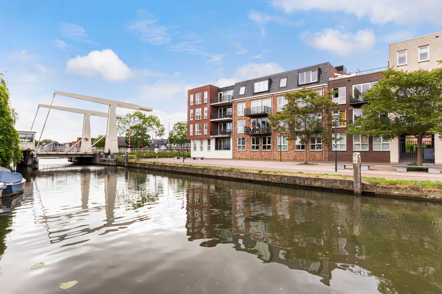 Foto 35 van Leidsestraatweg 141