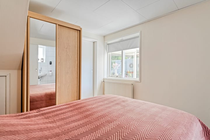 Photo 19 of Liezenstraat 14