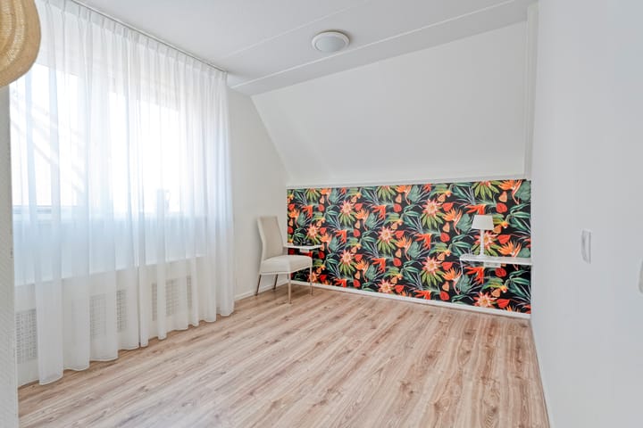 Photo 26 of Liezenstraat 14