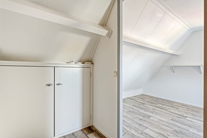 Photo 36 of Liezenstraat 14