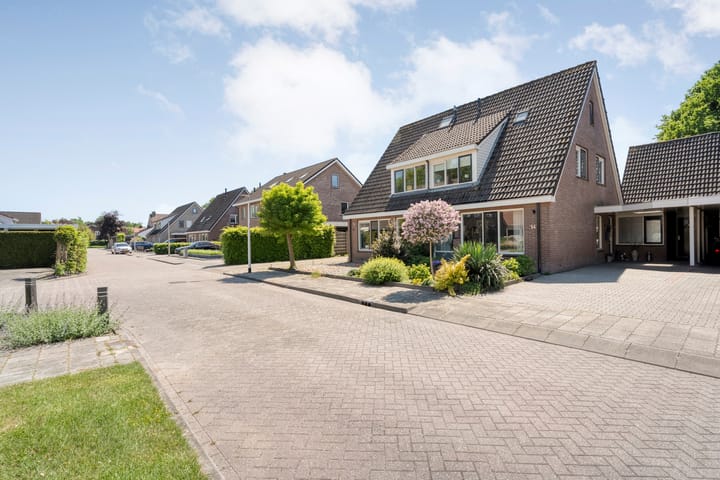 Photo 52 of Liezenstraat 14