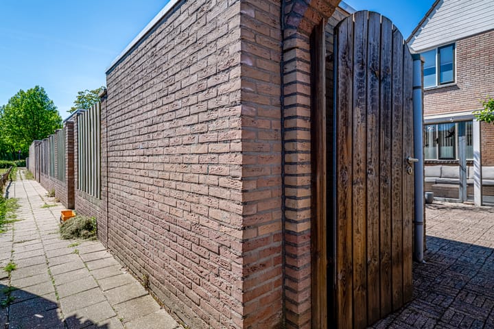 Foto 26 van Bingerdenseweg 35