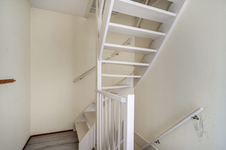 Foto 28 van Bingerdenseweg 35