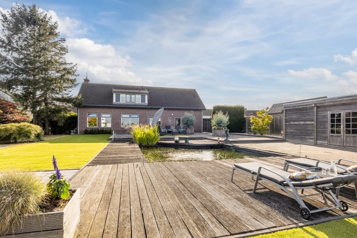 Foto 3 van Roosendaalseweg 44