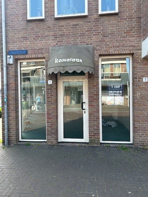 Bekijk foto 1 van Tramstraat 1