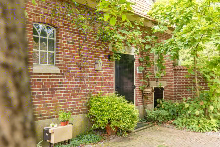 Photo 42 of Weerseloseweg 271