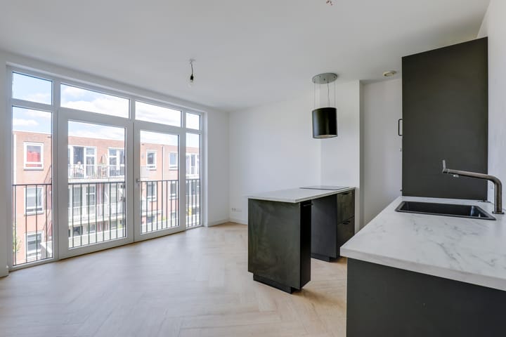 Foto 2 van Amsterdamsestraatweg 737-D