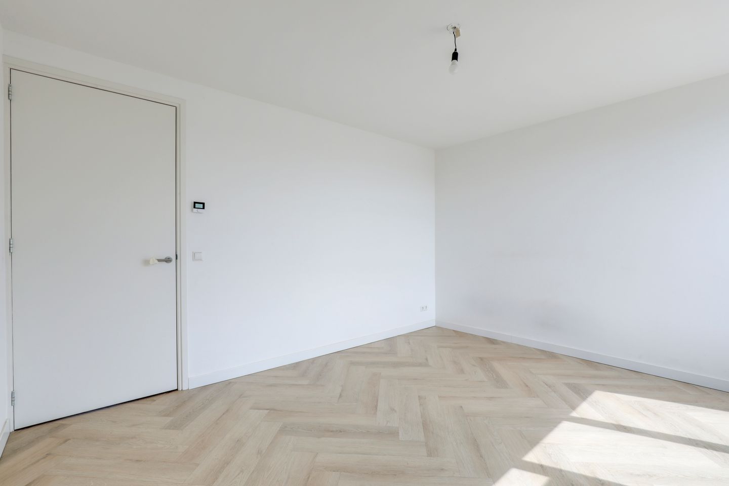 Foto 10 van Amsterdamsestraatweg 737-D