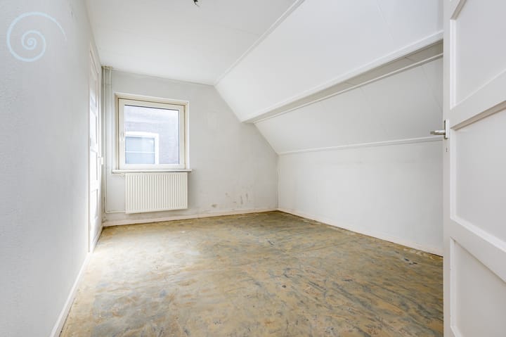 Foto 18 van Lijsterbesweg 6