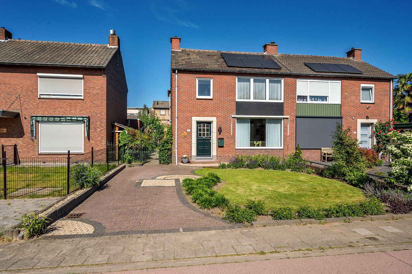 Foto 1 van Rijksweg 66-B